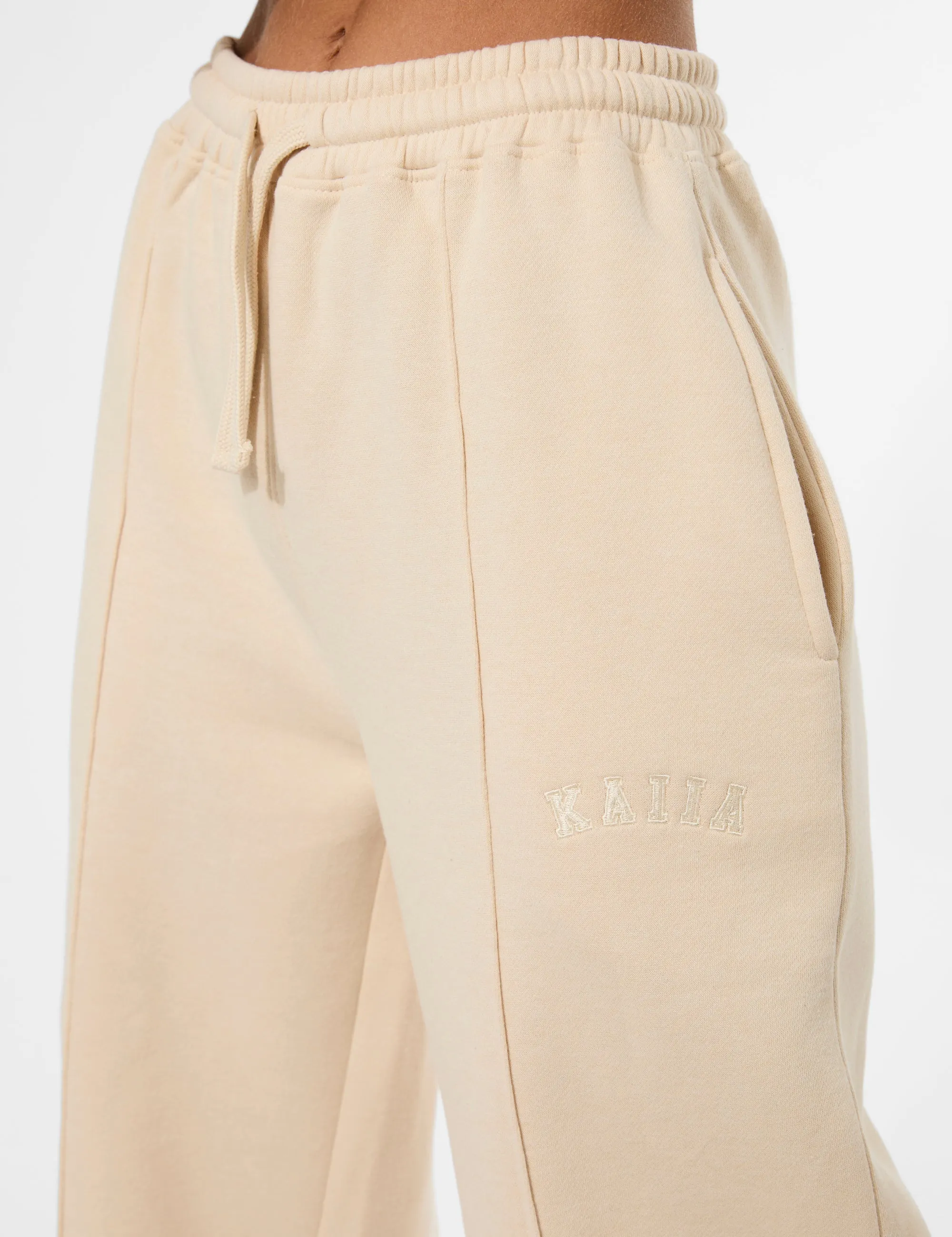 Kaiia Seam Detail Wide Leg Joggers Custard Cream