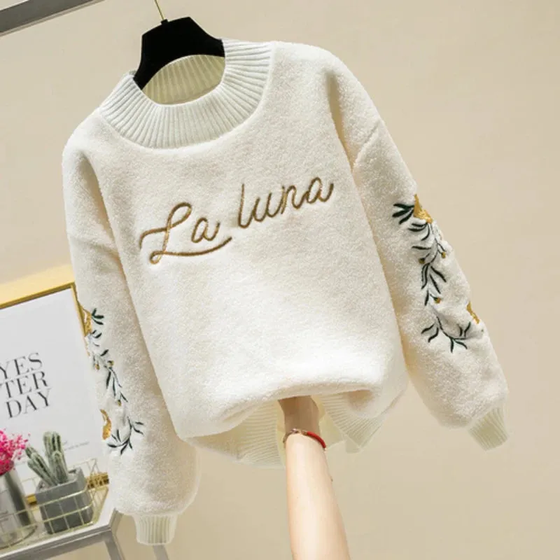 Lady Glams Fall Winter O-Neck Lambswool Pullover - A Cozy Embroidered Sweatshirt for Ladies