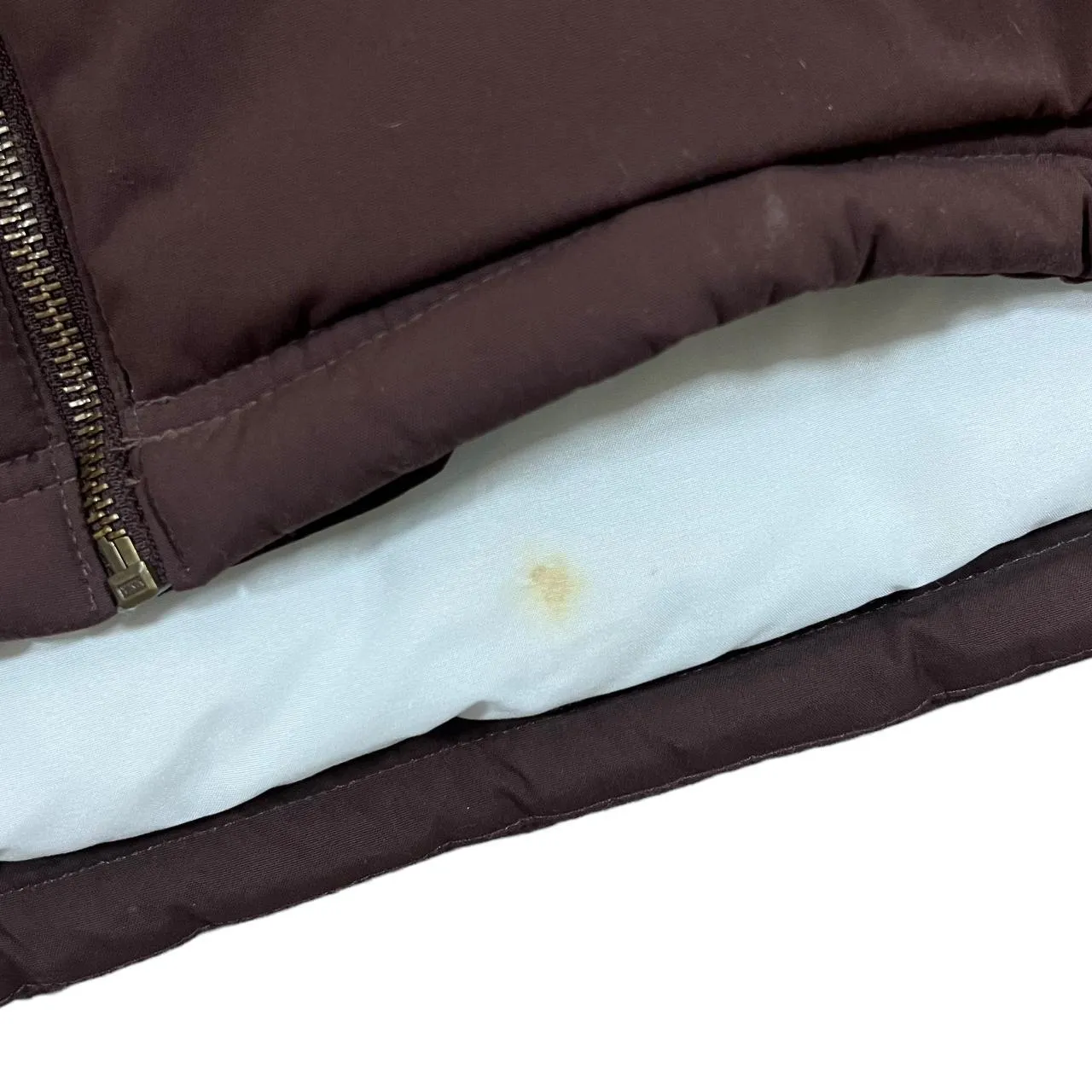 NIKE Track Athletic Water Repellent Smart Pocket System Brown Padded Puffer Gilet
