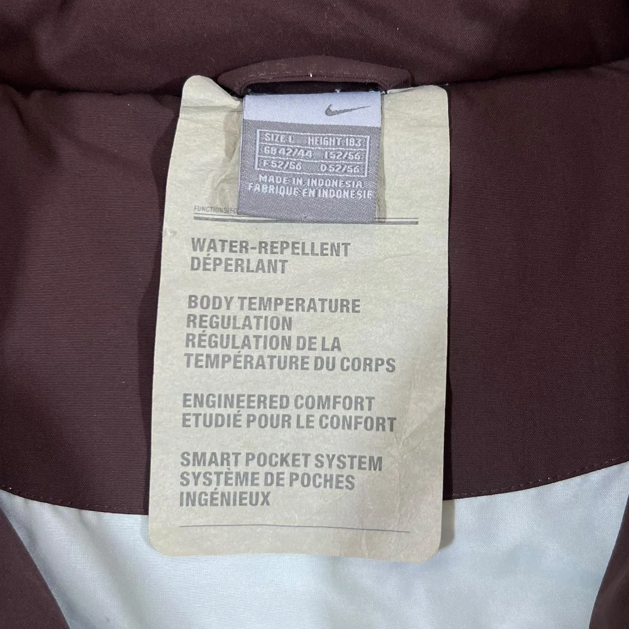 NIKE Track Athletic Water Repellent Smart Pocket System Brown Padded Puffer Gilet