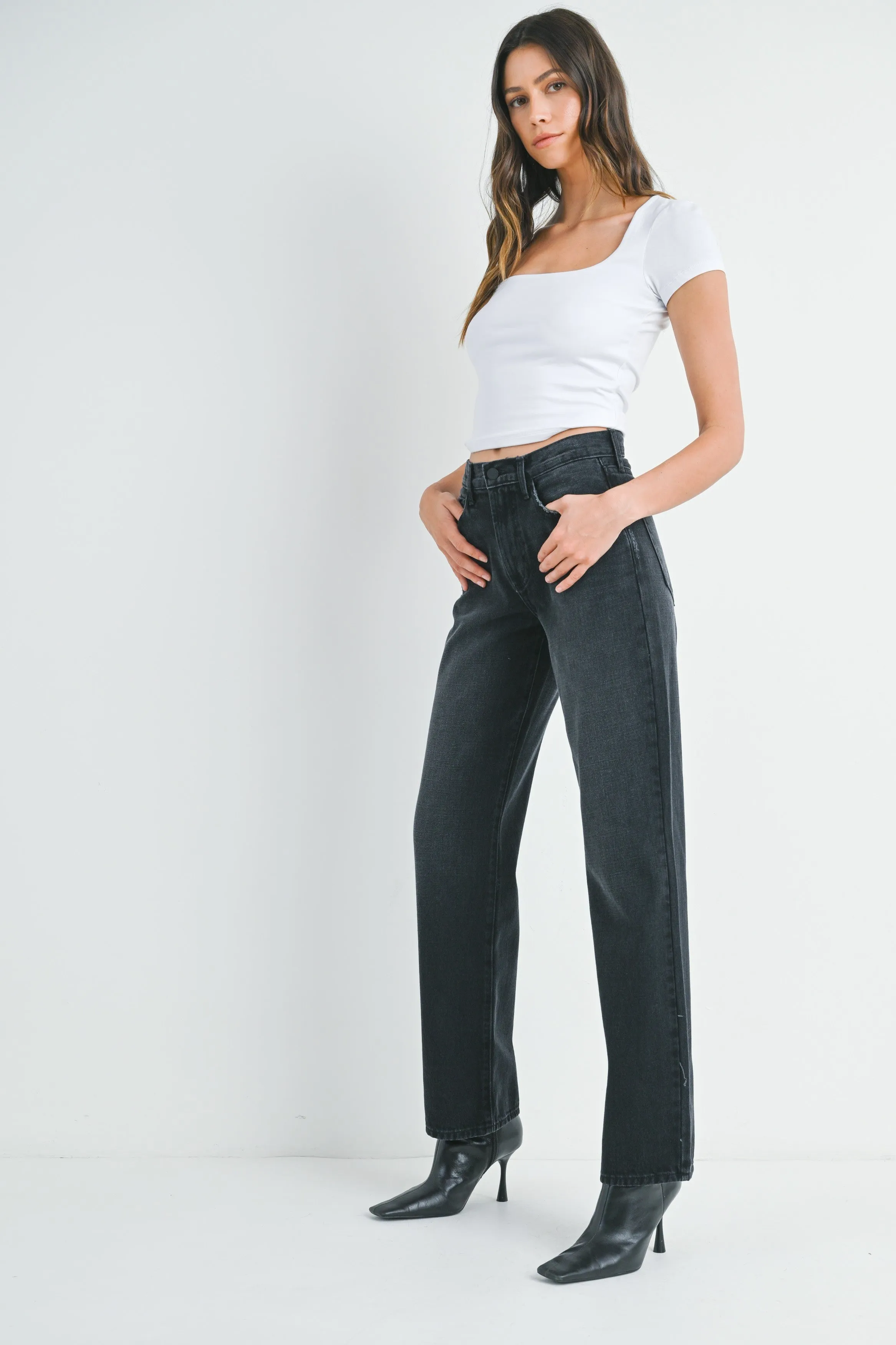 Relaxed Straight
