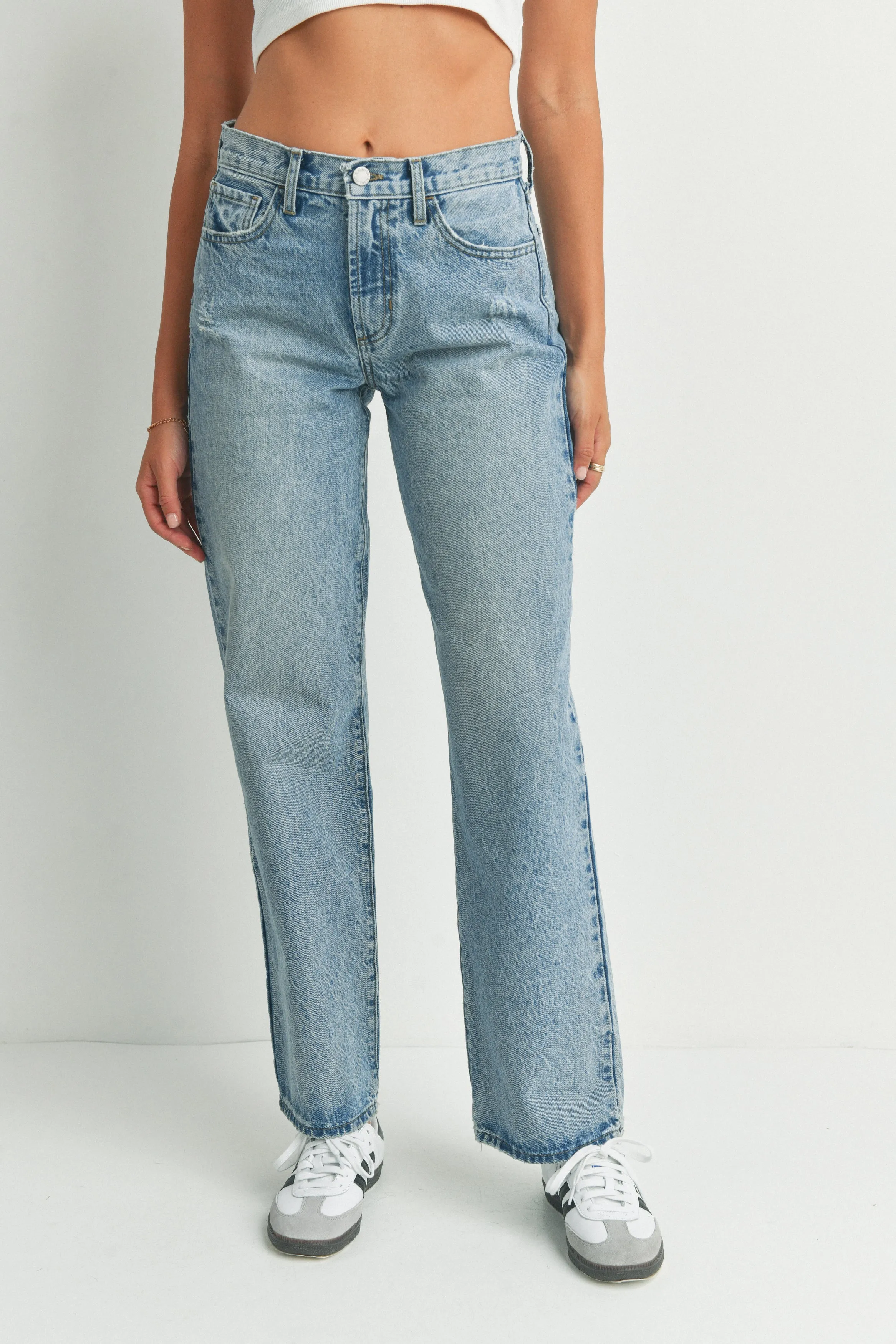 Relaxed Straight