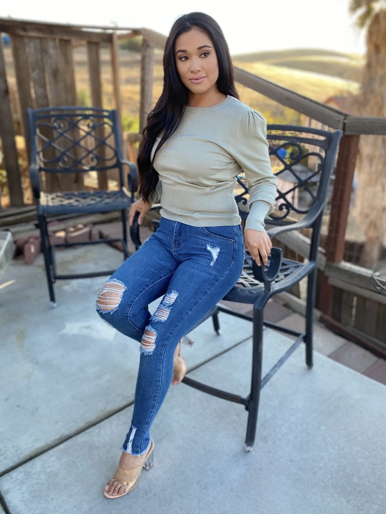 Ribbed Puff Sleeve Mock Neckline Sweater Top (sage)