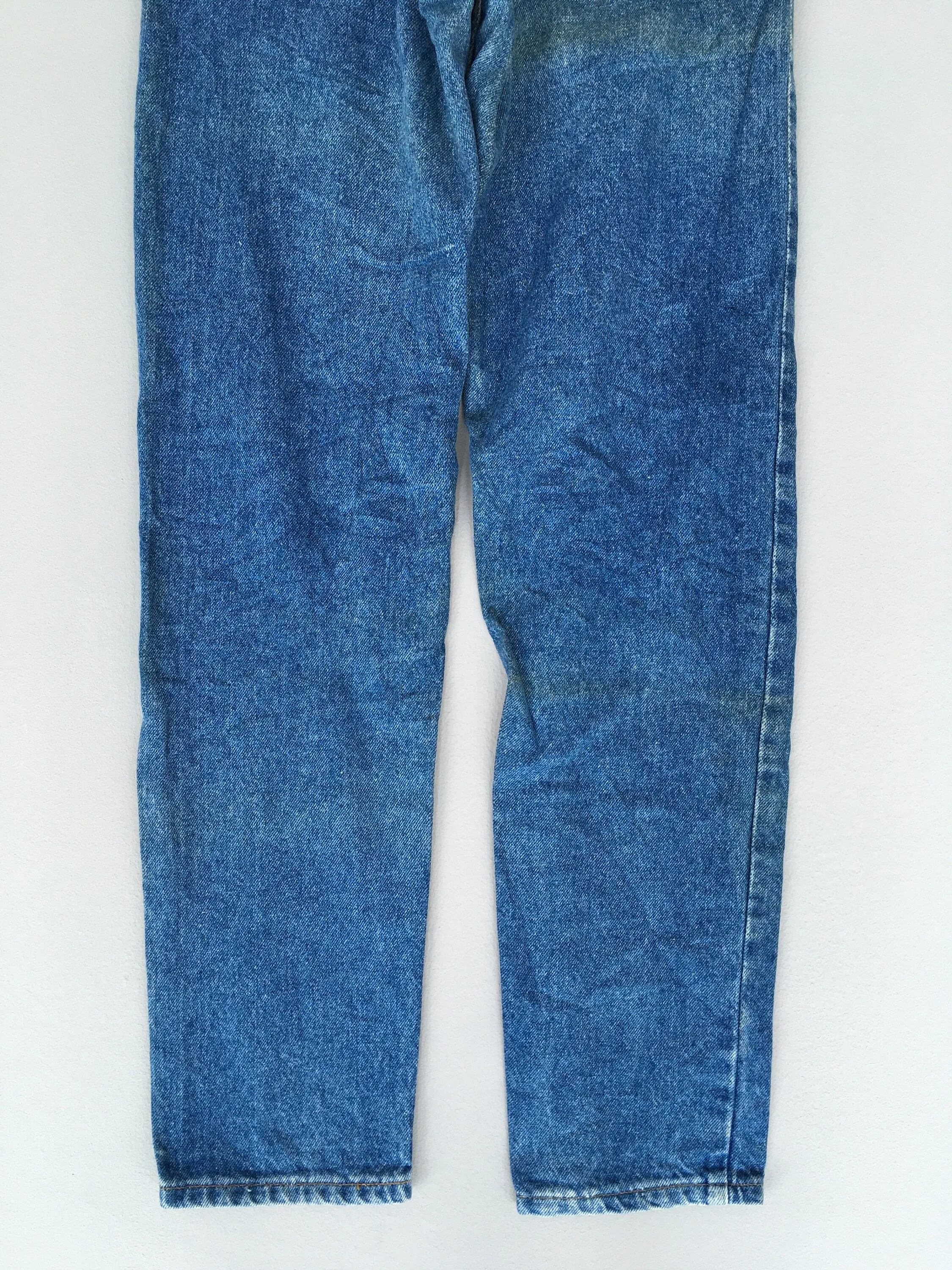 Size 27x31 Levi's 610 Light Blue Jeans