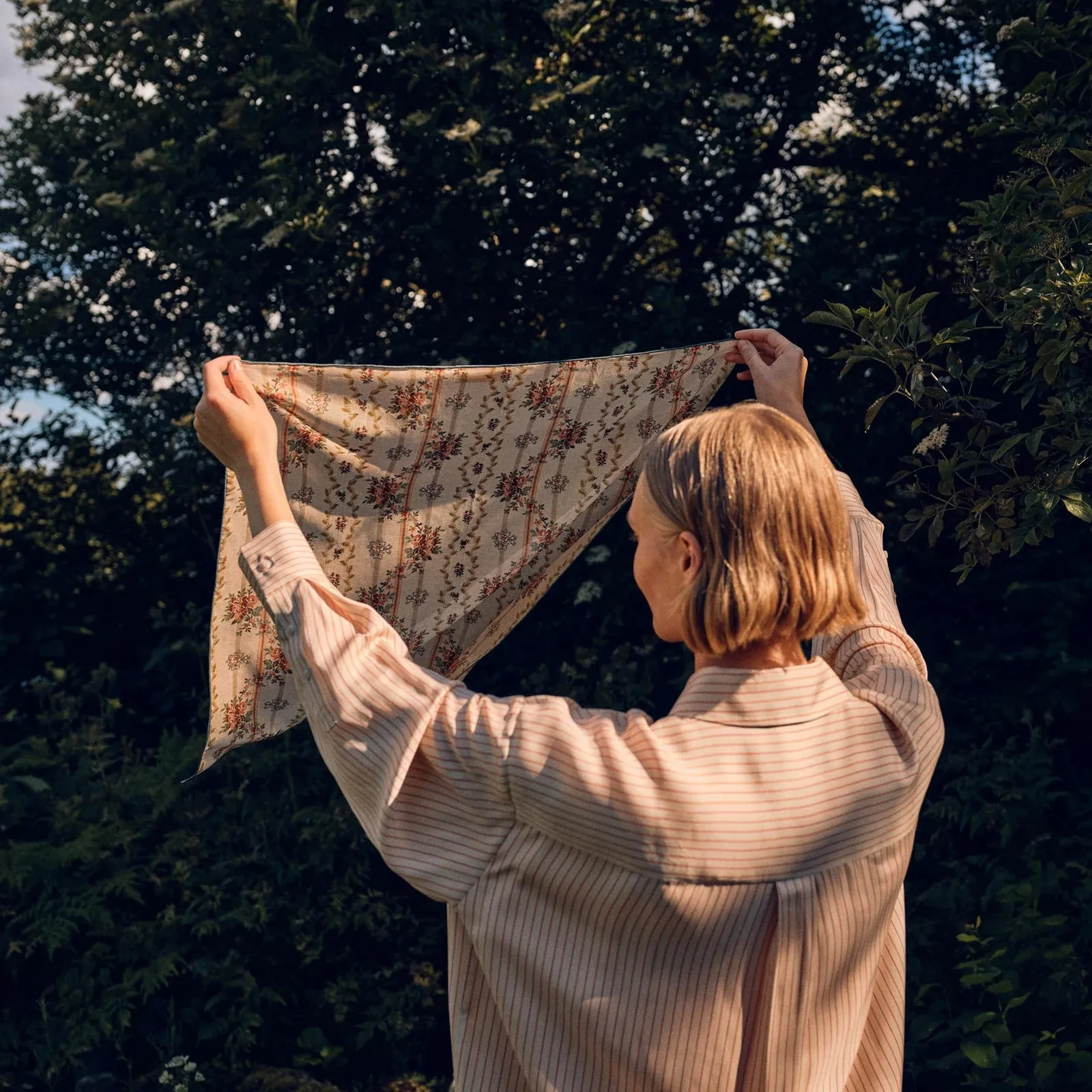 Tapis Noir Light Pastel Stripe Scarf