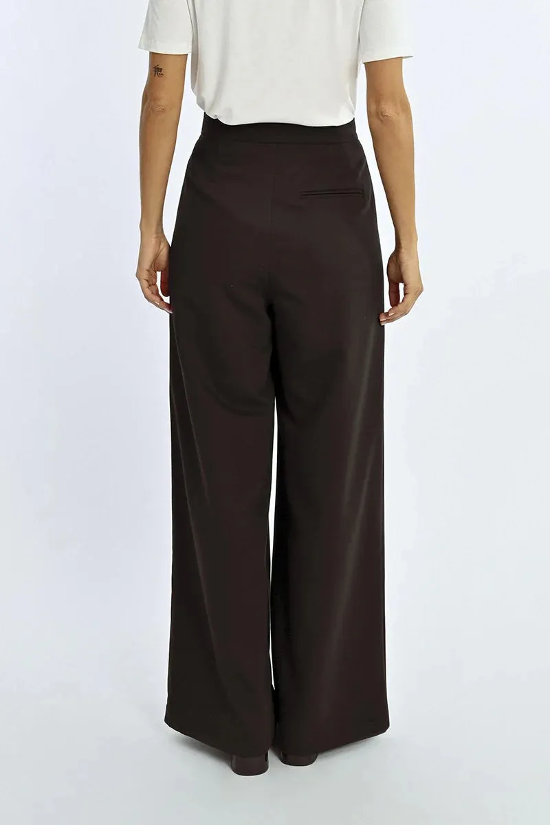 Young Ladies Straight Pleated Pants